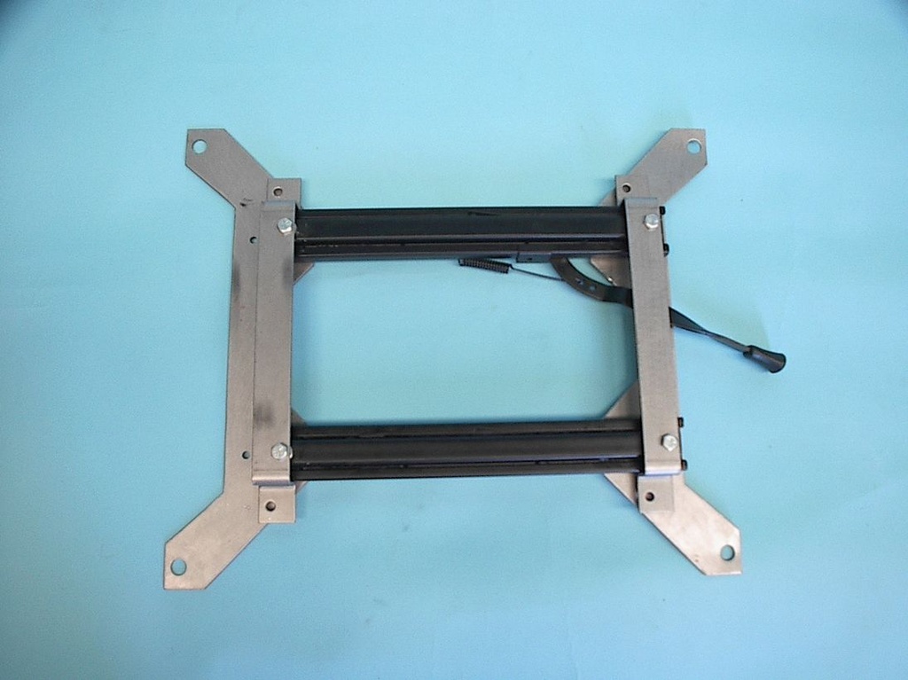 Corbeau Seat Bracket Kit 76-82 Corvette
